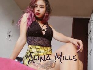 Alina_Mills