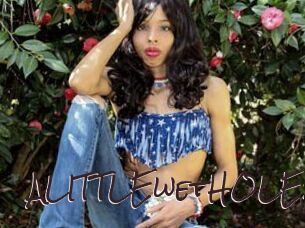 ALITTLEwetHOLEx