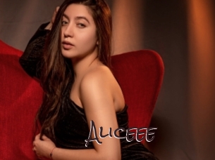 Aliceee
