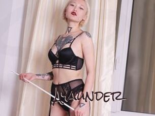 Ayaunder