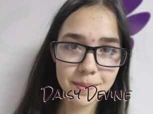 Daisy_Devine