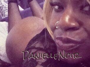 DanielleNoir
