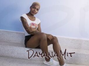 DayanaMit Spicy Blogs