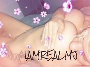 IAM_REALMJ