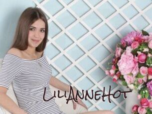 LiliAnneHot
