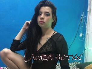 Laura_hotxx