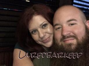 Lilredbarkeep