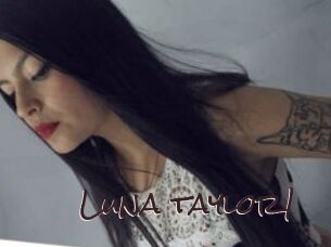 Luna_taylor1