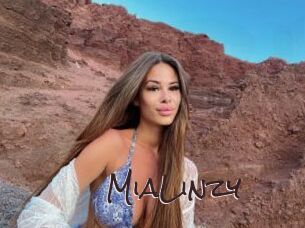 MiaLinzy