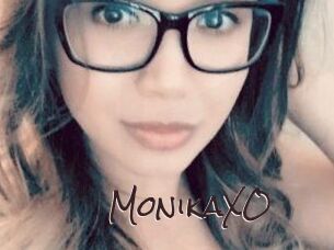 MonikaXO
