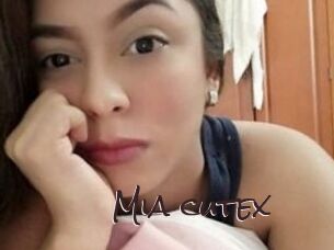 Mia_cutex