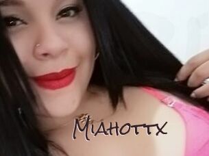 Miahottx