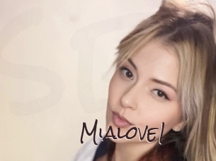 Mialove1