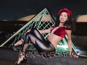 Moniquecurlz