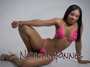 NahomyJonnes