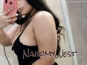 NahomyWest