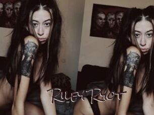 Riley_Ryot