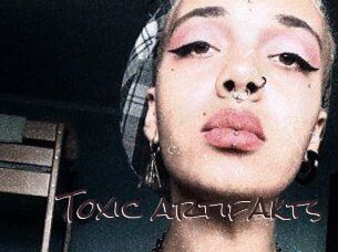 Toxic_artifakts