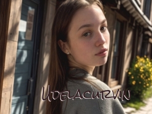 Udelacurvin